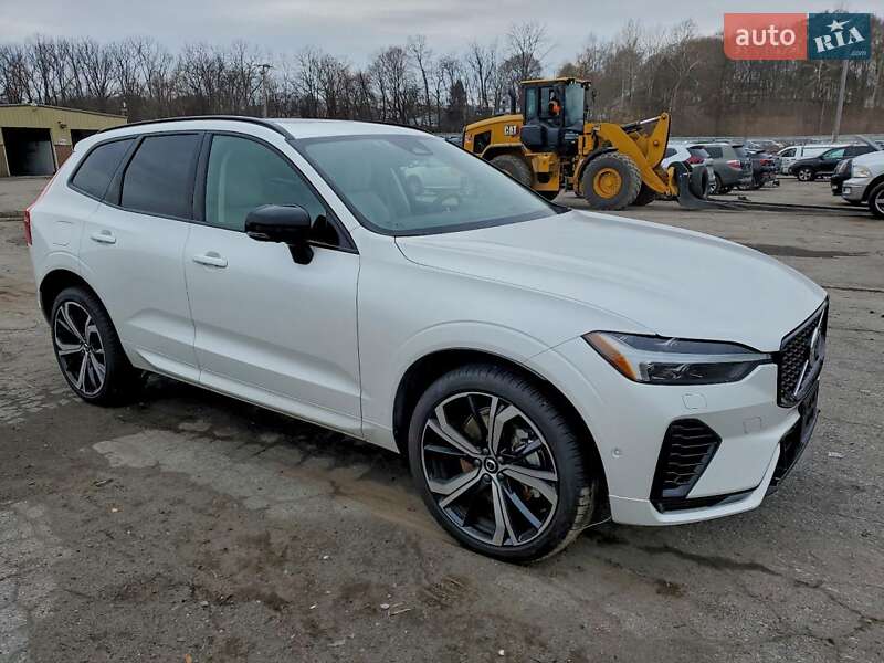Позашляховик / Кросовер Volvo XC60 2025 в Дніпрі