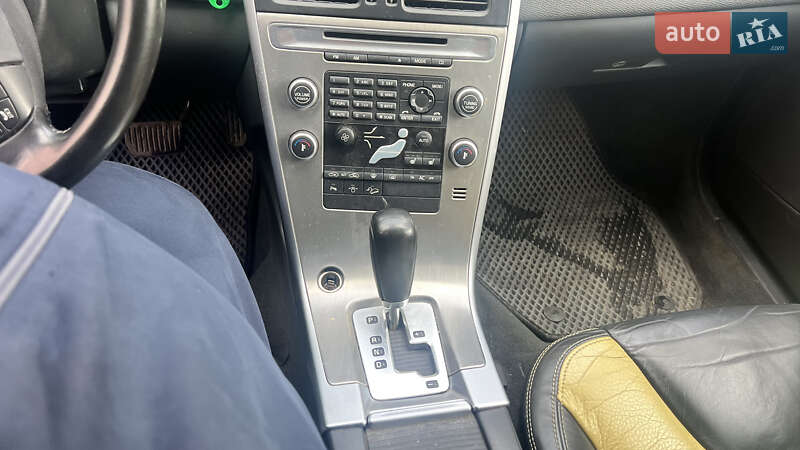 Внедорожник / Кроссовер Volvo XC60 2009 в Тернополе фото 24 Внедорожник / Кроссовер Volvo XC60 2009 в Тернополе