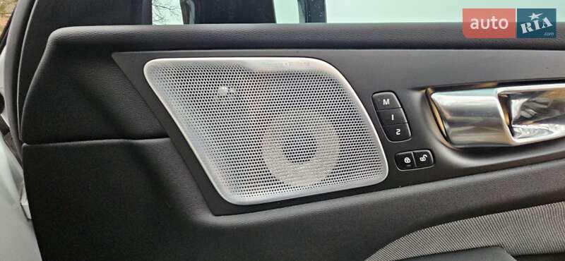 Внедорожник / Кроссовер Volvo XC60 2022 в Киеве