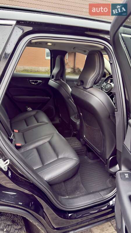 Позашляховик / Кросовер Volvo XC60 2021 в Білій Церкві