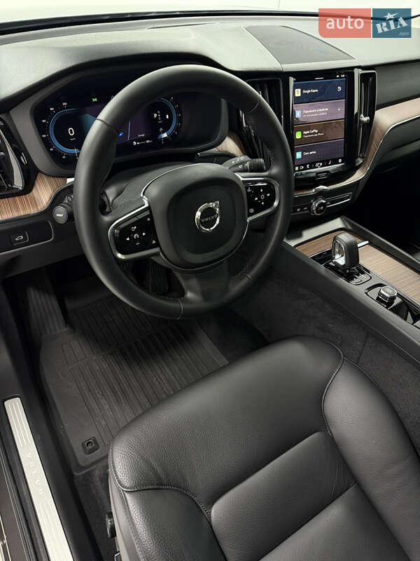 Позашляховик / Кросовер Volvo XC60 2024 в Одесі