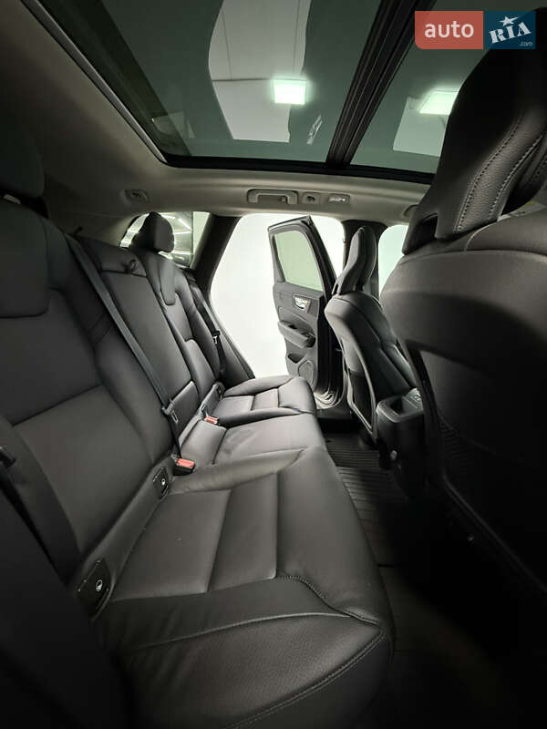 Позашляховик / Кросовер Volvo XC60 2024 в Одесі