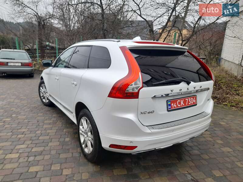 Позашляховик / Кросовер Volvo XC60 2016 в Львові