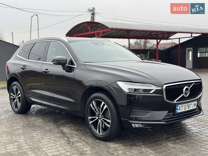Позашляховик / Кросовер Volvo XC60 2017 в Новояворівську
