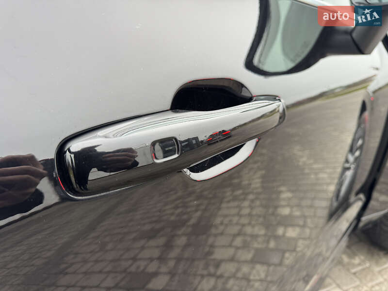 Позашляховик / Кросовер Volvo XC60 2017 в Новояворівську