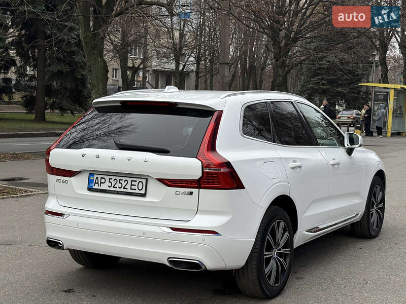 Внедорожник / Кроссовер Volvo XC60 2018 в Днепре фото 8 Внедорожник / Кроссовер Volvo XC60 2018 в Днепре