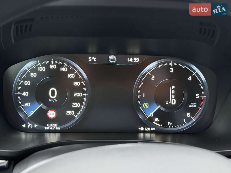 Внедорожник / Кроссовер Volvo XC60 2018 в Днепре фото 71 Внедорожник / Кроссовер Volvo XC60 2018 в Днепре