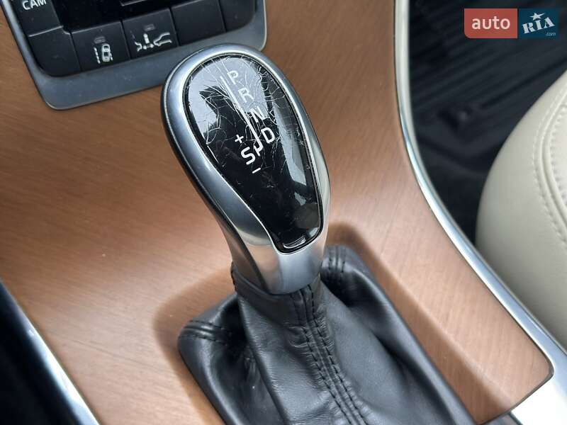 Позашляховик / Кросовер Volvo XC60 2014 в Полтаві