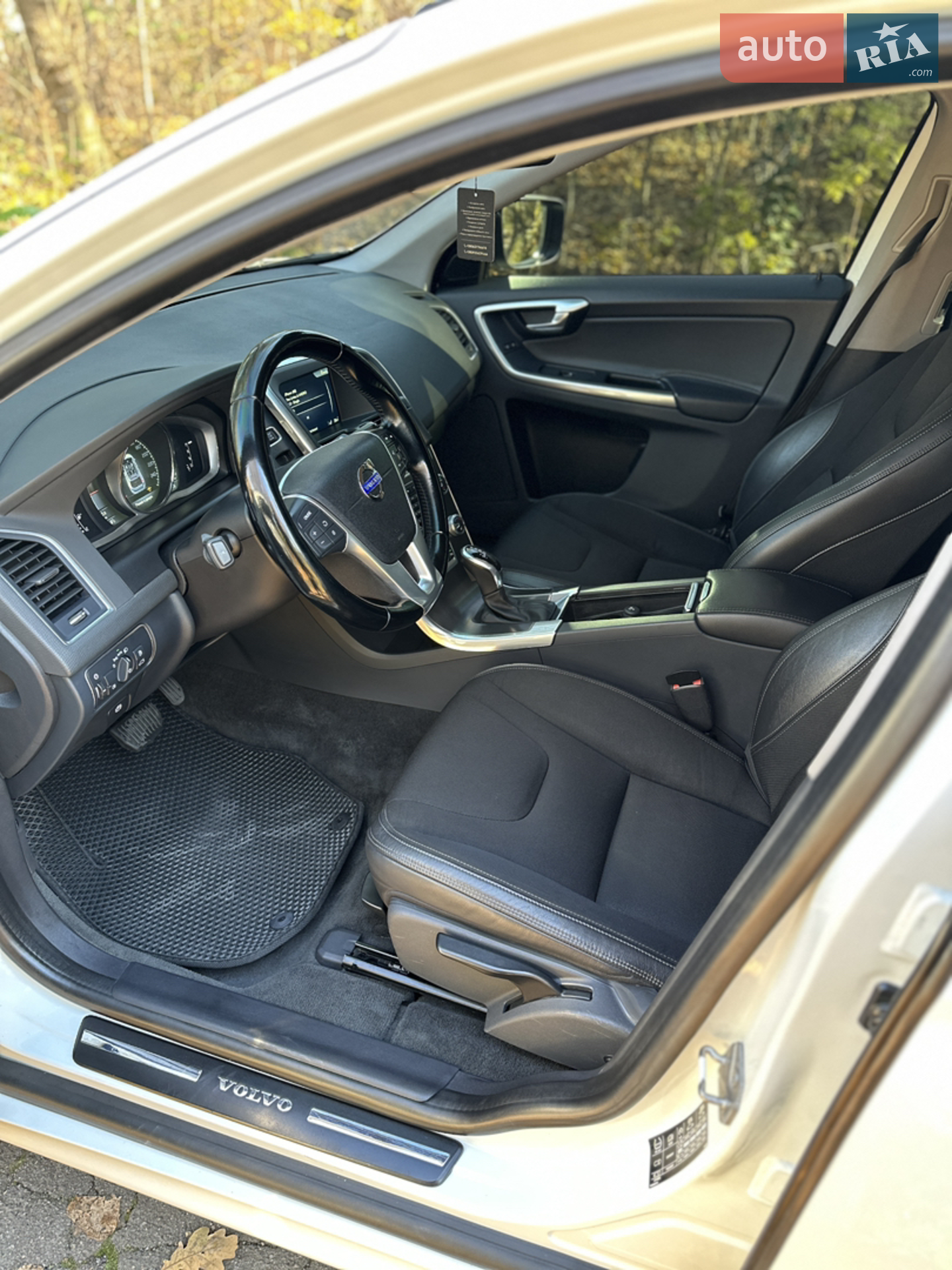 2015 Volvo XC60 - мініатюра 10