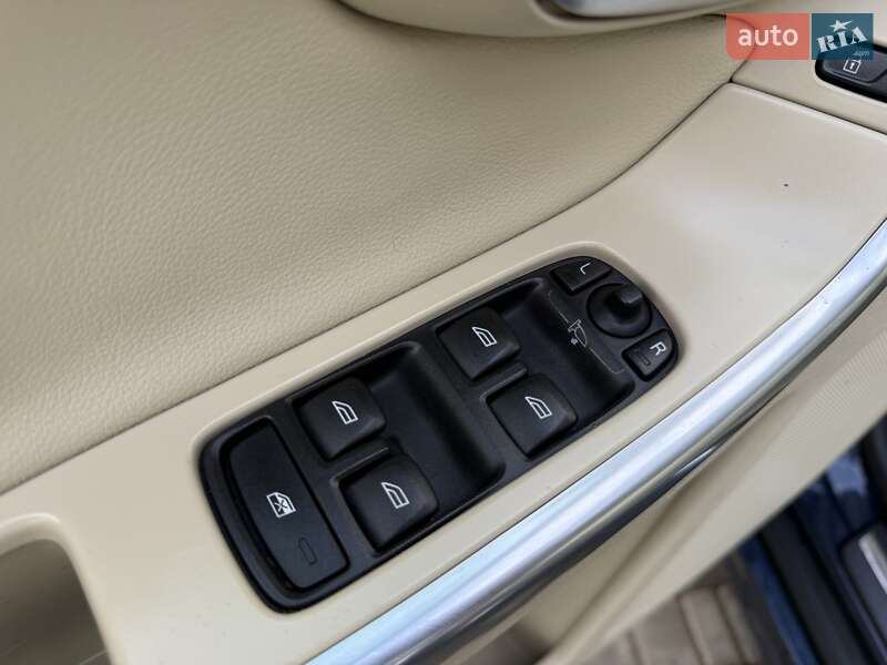 Внедорожник / Кроссовер Volvo XC60 2014 в Одессе