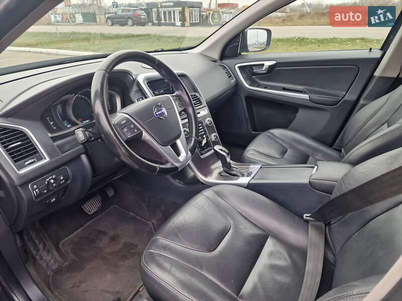 Позашляховик / Кросовер Volvo XC60 2015 в Луцьку фото 19 Позашляховик / Кросовер Volvo XC60 2015 в Луцьку