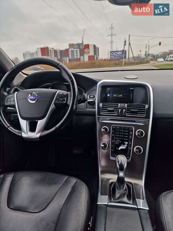 Позашляховик / Кросовер Volvo XC60 2015 в Луцьку фото 24 Позашляховик / Кросовер Volvo XC60 2015 в Луцьку