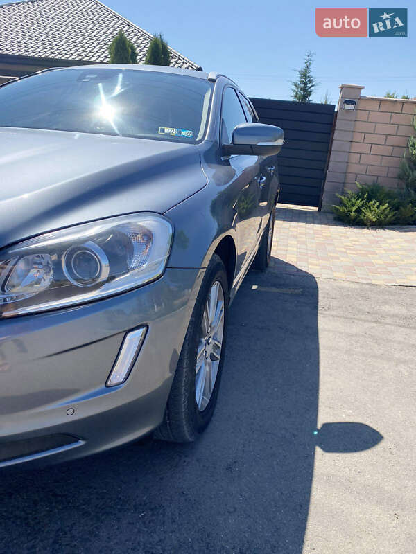 Позашляховик / Кросовер Volvo XC60 2017 в Одесі фото 2 Позашляховик / Кросовер Volvo XC60 2017 в Одесі