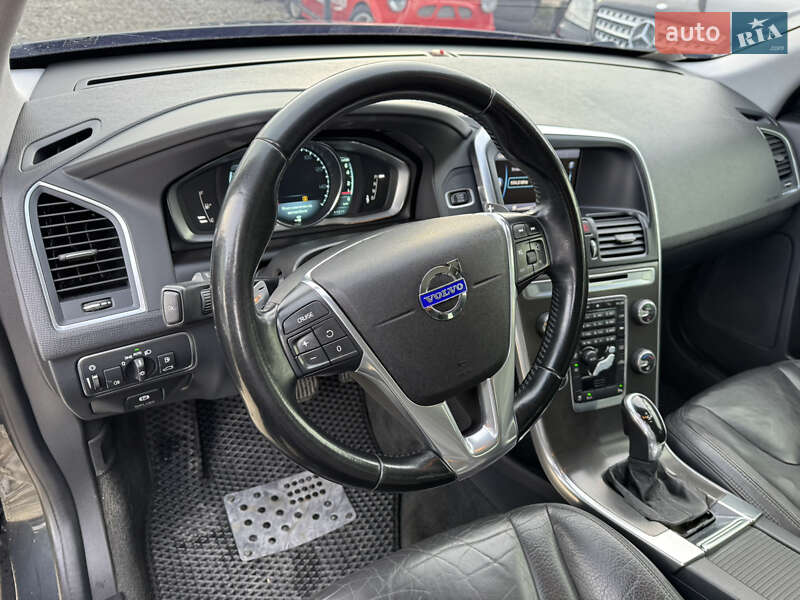 Внедорожник / Кроссовер Volvo XC60 2013 в Ивано-Франковске фото 19 Внедорожник / Кроссовер Volvo XC60 2013 в Ивано-Франковске