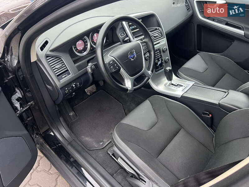 Позашляховик / Кросовер Volvo XC60 2011 в Нововолинську