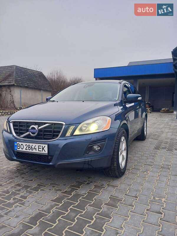 Внедорожник / Кроссовер Volvo XC60 2009 в Теребовле