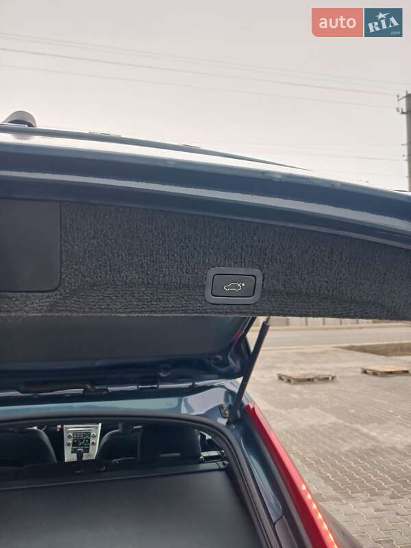 Внедорожник / Кроссовер Volvo XC60 2009 в Теребовле