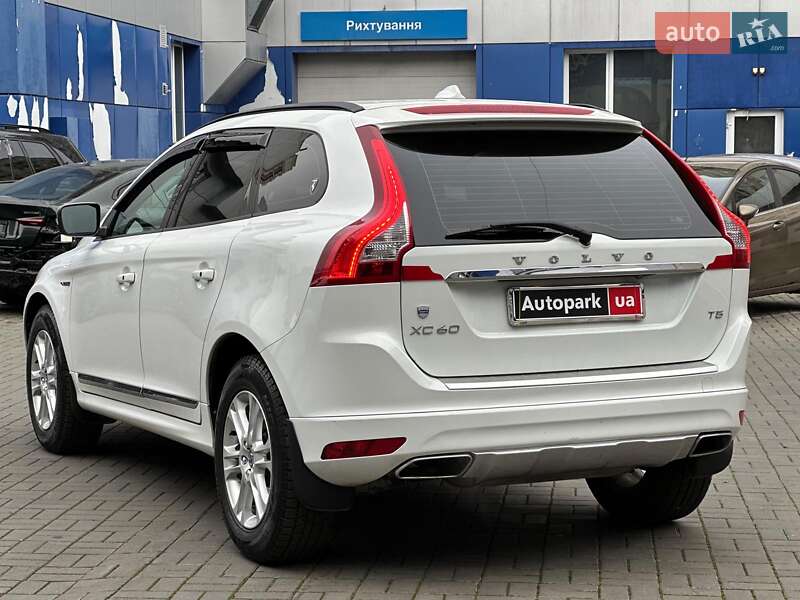 Внедорожник / Кроссовер Volvo XC60 2015 в Одессе
