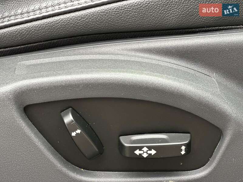 Внедорожник / Кроссовер Volvo XC60 2015 в Одессе