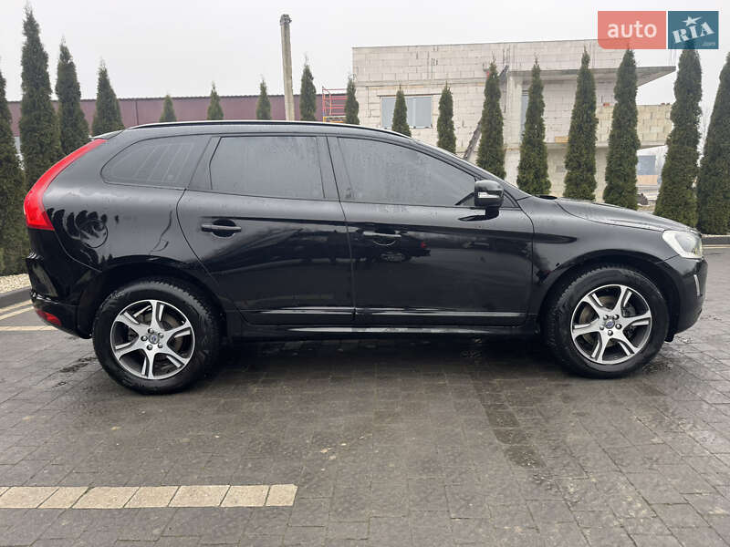 Позашляховик / Кросовер Volvo XC60 2015 в Надвірній