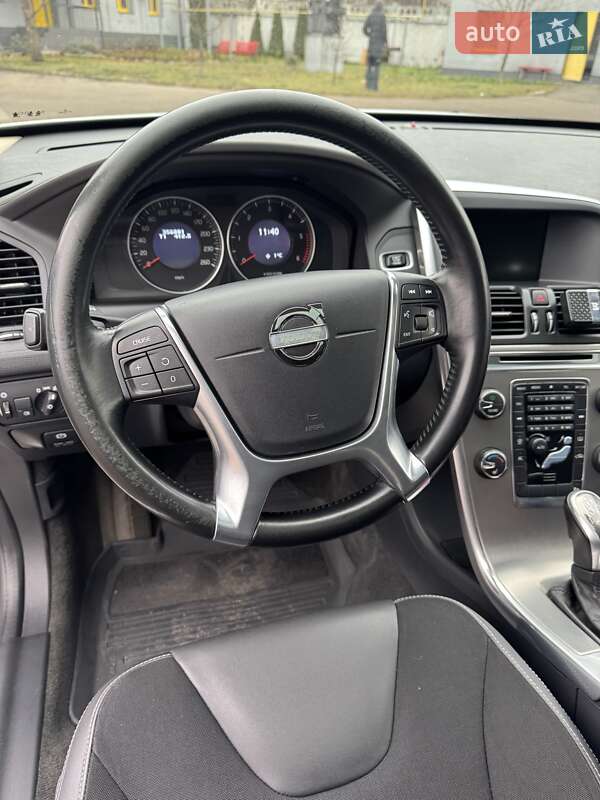 Позашляховик / Кросовер Volvo XC60 2012 в Києві