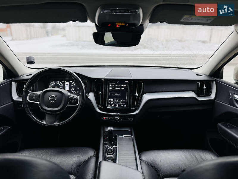 Внедорожник / Кроссовер Volvo XC60 2019 в Лохвице