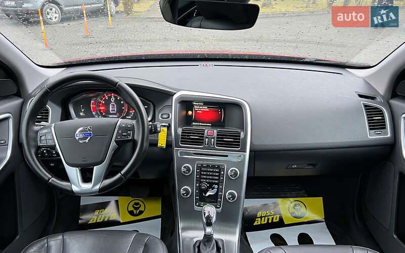 Позашляховик / Кросовер Volvo XC60 2016 в Львові