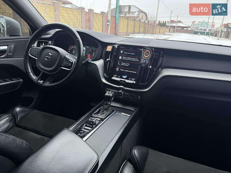 Позашляховик / Кросовер Volvo XC60 2017 в Рівному