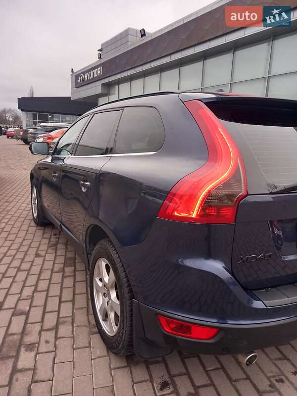 Позашляховик / Кросовер Volvo XC60 2011 в Полтаві фото 15 Позашляховик / Кросовер Volvo XC60 2011 в Полтаві