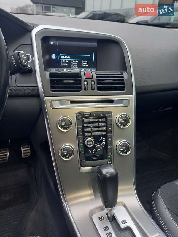 Позашляховик / Кросовер Volvo XC60 2011 в Полтаві фото 23 Позашляховик / Кросовер Volvo XC60 2011 в Полтаві