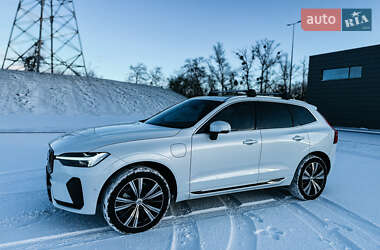 Позашляховик / Кросовер Volvo XC60 2022 в Києві