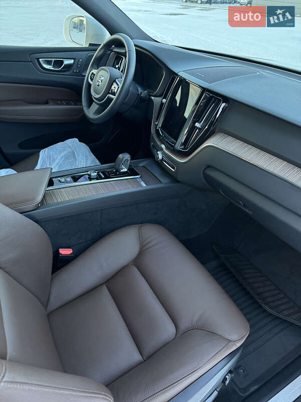 Внедорожник / Кроссовер Volvo XC60 2022 в Киеве фото 13 Внедорожник / Кроссовер Volvo XC60 2022 в Киеве