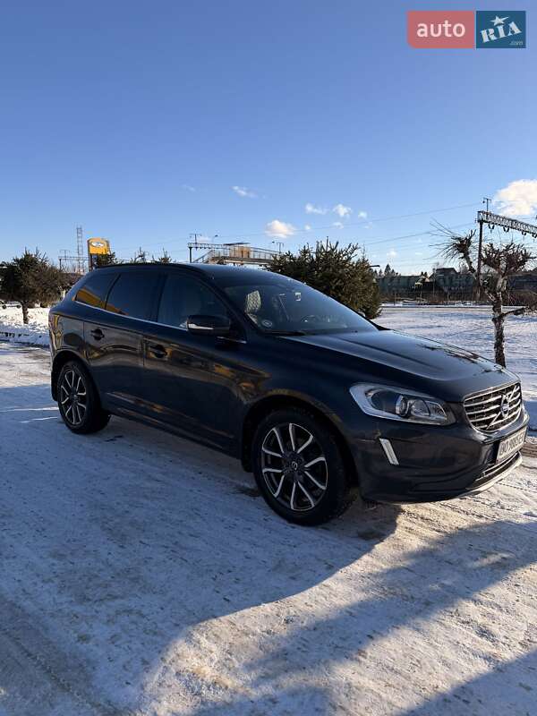 Внедорожник / Кроссовер Volvo XC60 2016 в Бродах