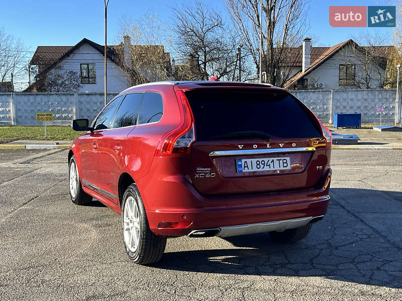 Внедорожник / Кроссовер Volvo XC60 2016 в Василькове