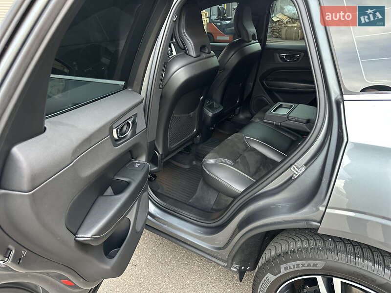 Позашляховик / Кросовер Volvo XC60 2018 в Києві