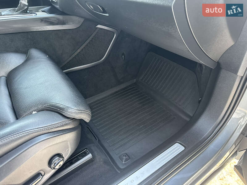 Внедорожник / Кроссовер Volvo XC60 2018 в Дубно фото 39 Внедорожник / Кроссовер Volvo XC60 2018 в Дубно