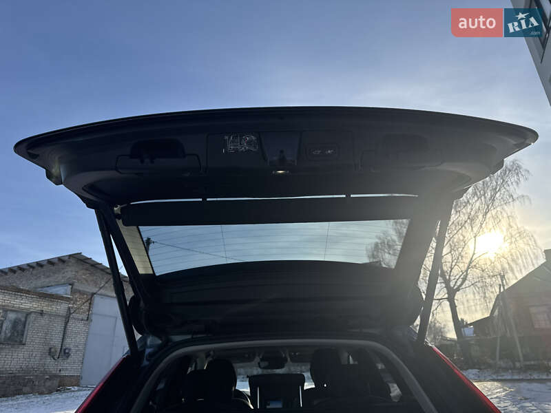 Внедорожник / Кроссовер Volvo XC60 2018 в Дубно фото 46 Внедорожник / Кроссовер Volvo XC60 2018 в Дубно