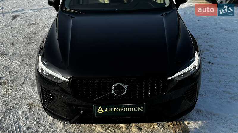 Внедорожник / Кроссовер Volvo XC60 2024 в Киеве