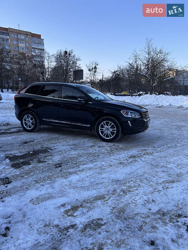 Внедорожник / Кроссовер Volvo XC60 2015 в Ровно