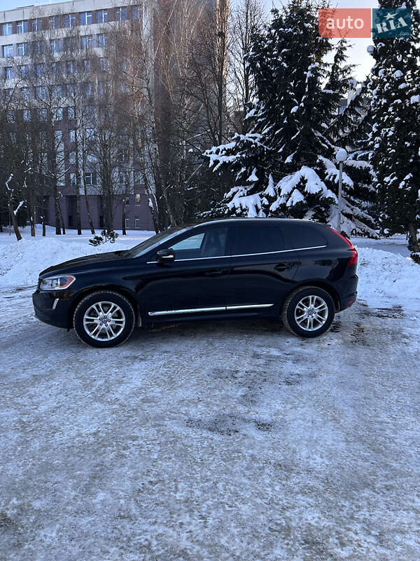 Внедорожник / Кроссовер Volvo XC60 2015 в Ровно