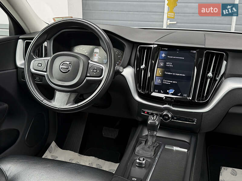 Внедорожник / Кроссовер Volvo XC60 2019 в Дрогобыче
