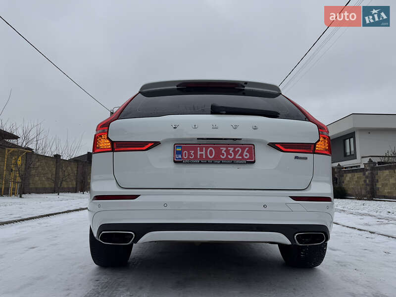 Внедорожник / Кроссовер Volvo XC60 2017 в Ровно