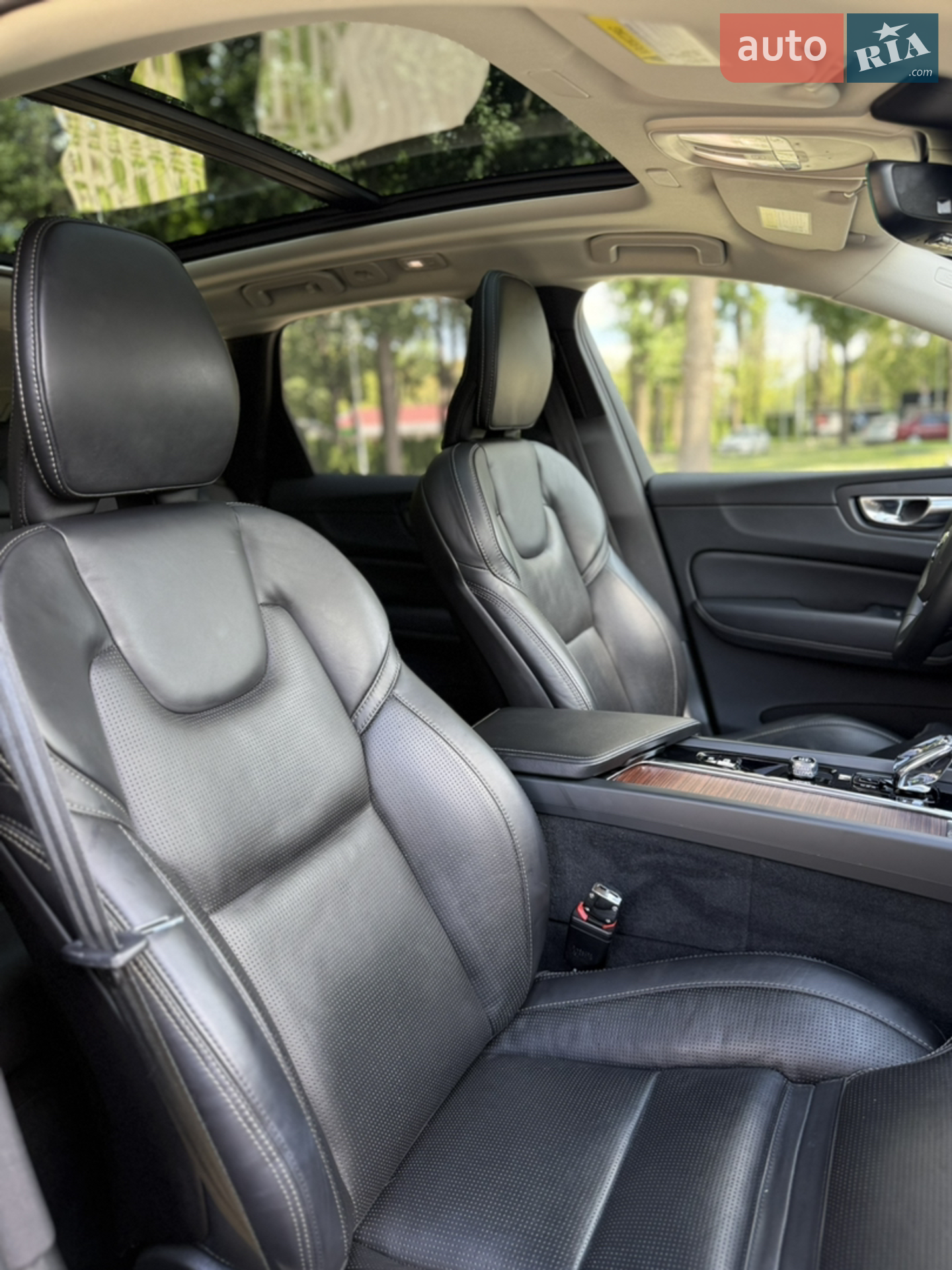 2023 Volvo XC60 - мініатюра 9