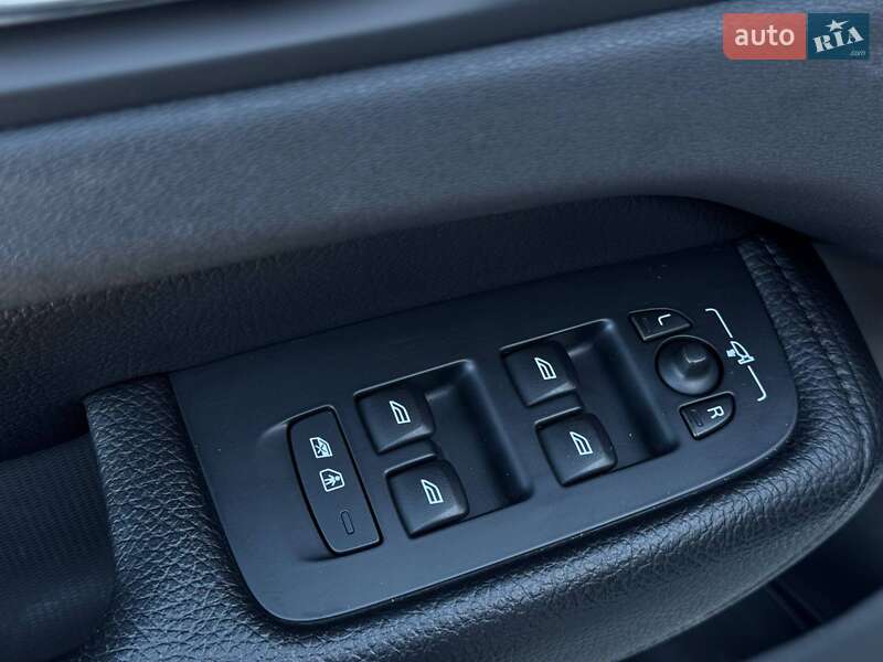 Внедорожник / Кроссовер Volvo XC60 2018 в Ровно