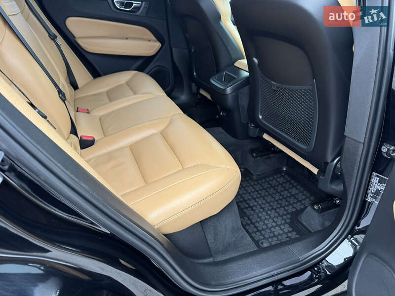 Внедорожник / Кроссовер Volvo XC60 2018 в Лопатине фото 47 Внедорожник / Кроссовер Volvo XC60 2018 в Лопатине