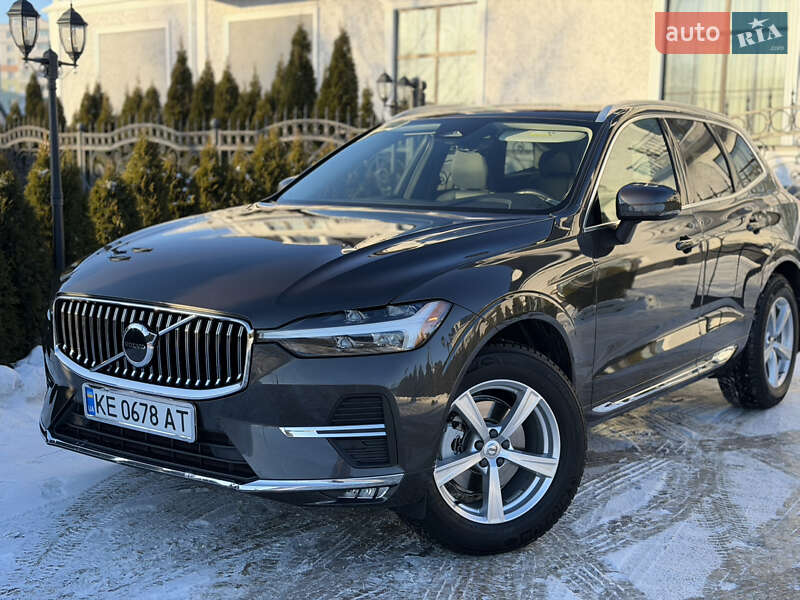 Volvo XC60 2022
