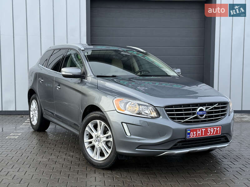 Внедорожник / Кроссовер Volvo XC60 2015 в Владимире