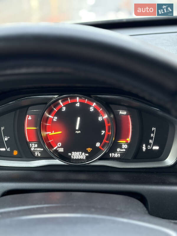 Внедорожник / Кроссовер Volvo XC60 2016 в Львове