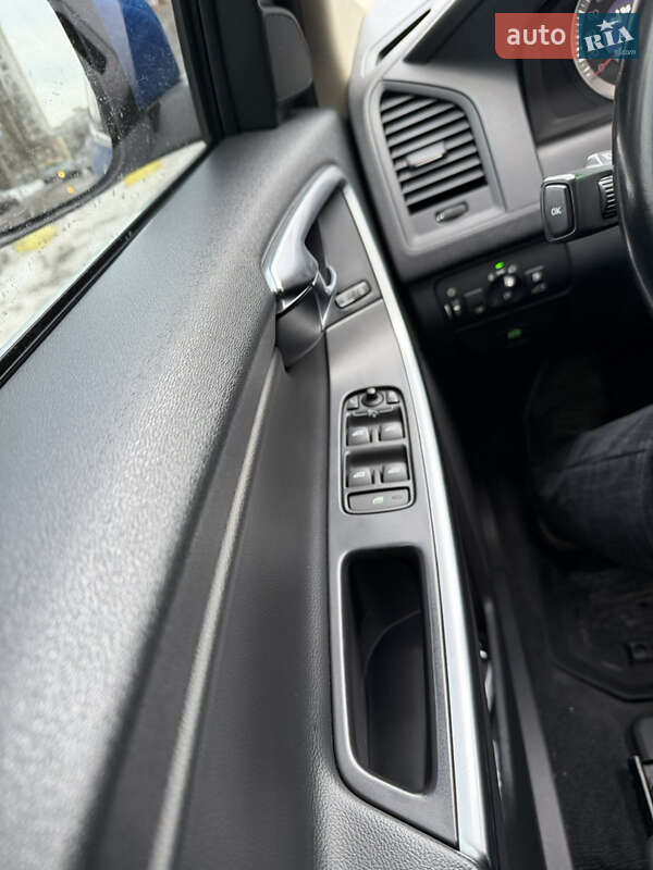 Внедорожник / Кроссовер Volvo XC60 2012 в Киеве фото 13 Внедорожник / Кроссовер Volvo XC60 2012 в Киеве
