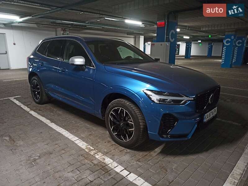 Внедорожник / Кроссовер Volvo XC60 2018 в Киеве